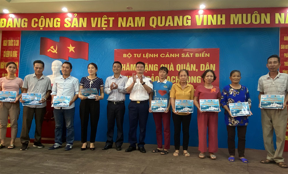 Phối hợp, lan tỏa mô hình giúp ngư dân 

